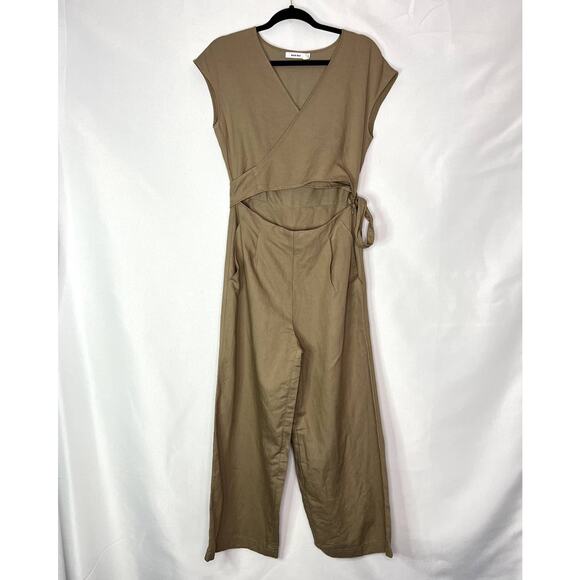 Womans Mod Ref The Hue Cut Out Wrap Tie Jumpsuit Tan Size Small - Picture 1 of 10